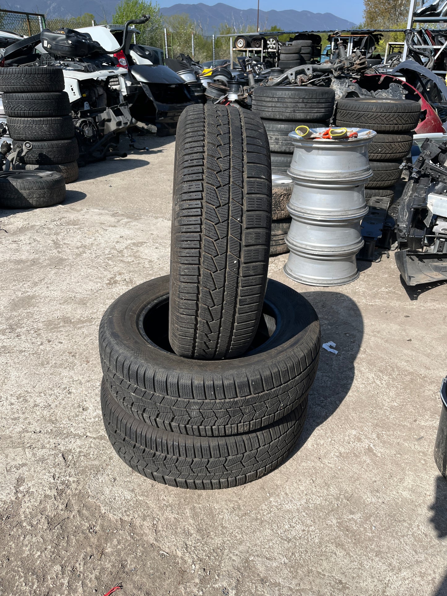 Гуми Continental 205/65/16 H