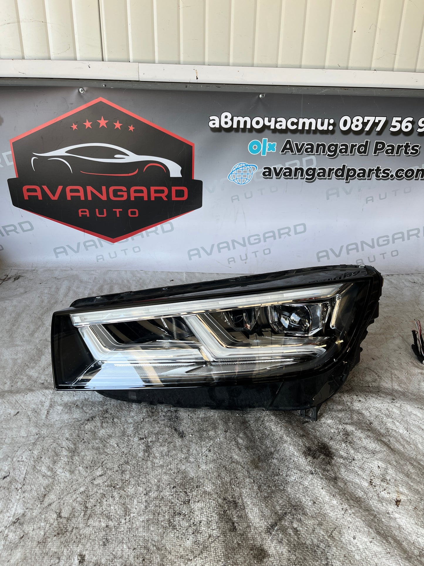 Фар Audi Q5 2 LED