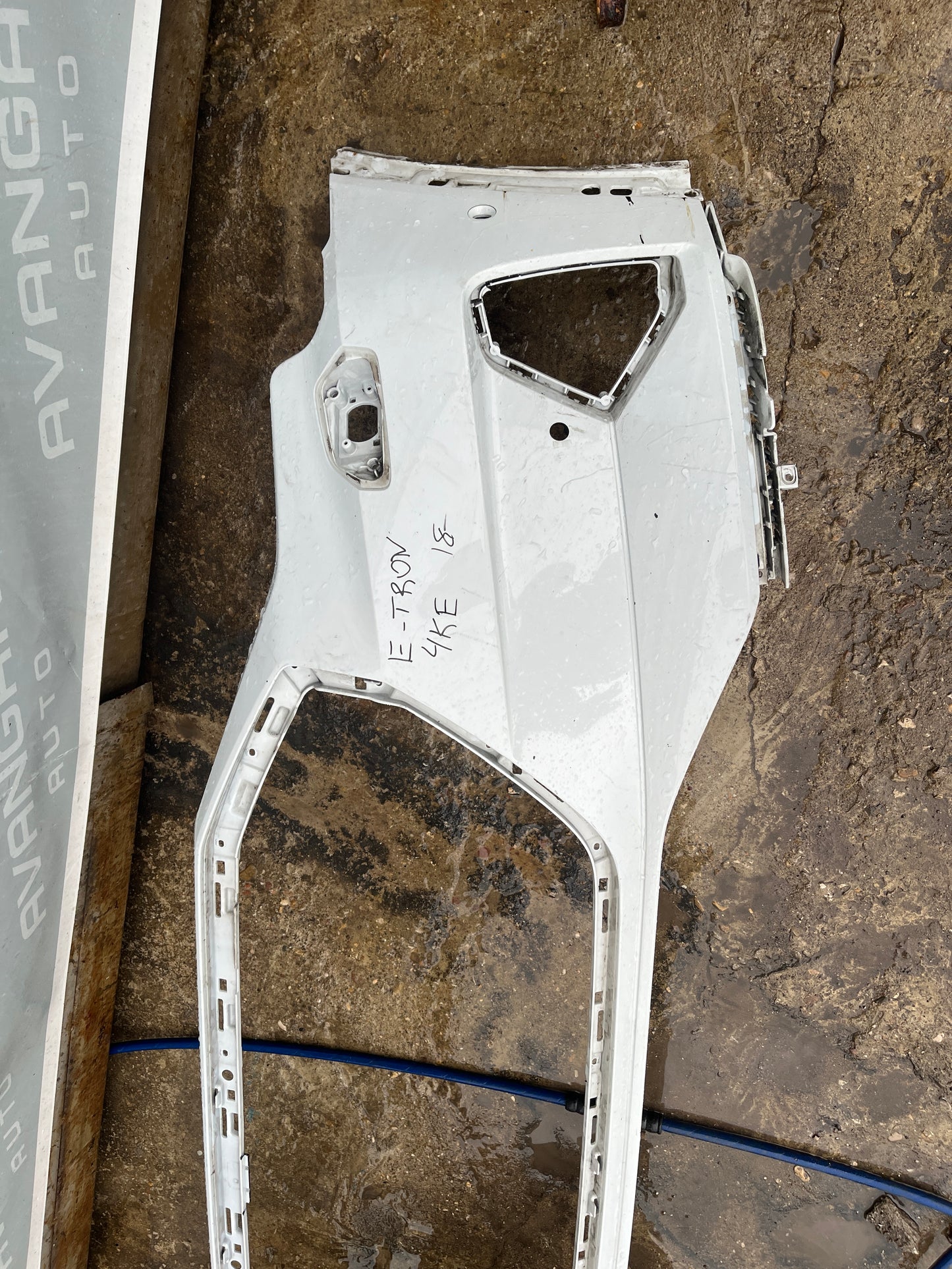 Броня Audi E-tron 18-