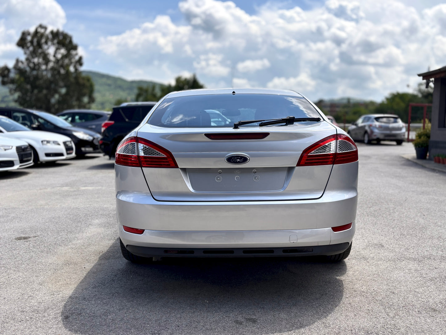 FORD MONDEO