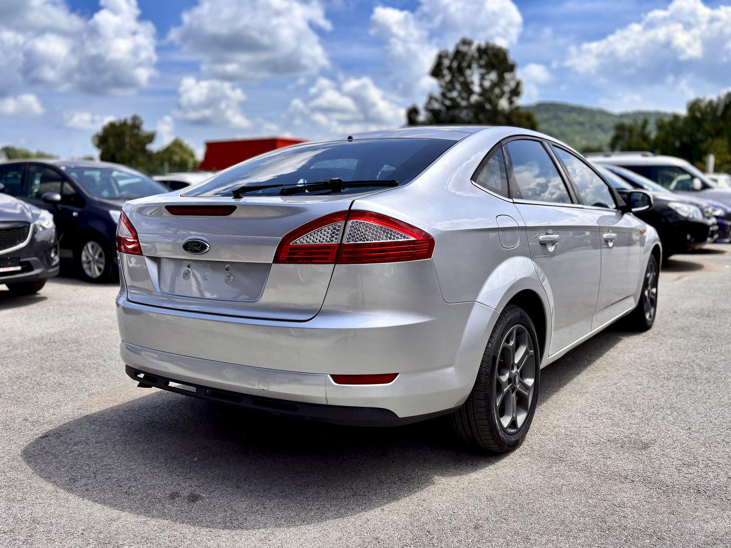 FORD MONDEO