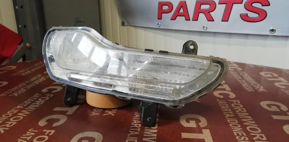 Ляв и десен халоген Ford Kuga 2013-2016