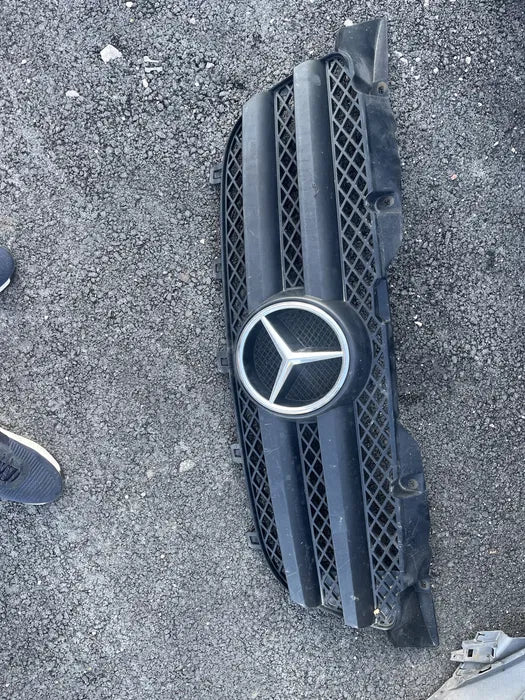 Решетка Mercedes Sprinter W 906
