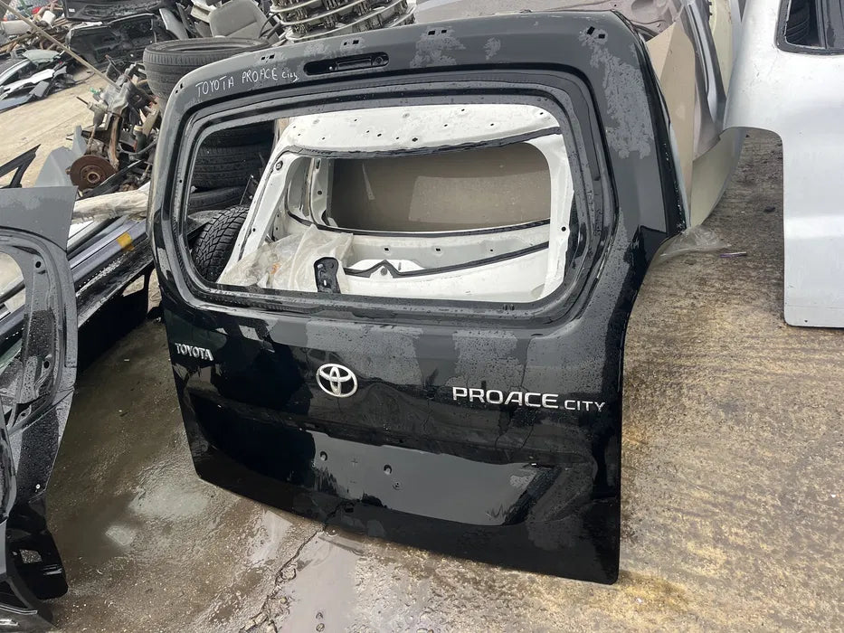 Капак/багажник Toyota Proace