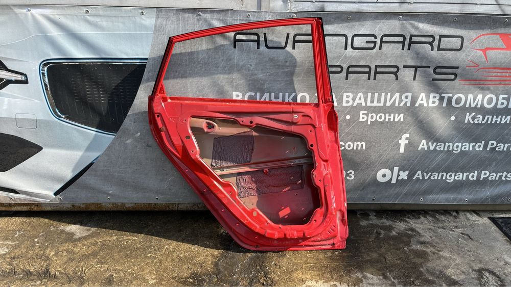 Задна лява врата Ford Fiesta 2013-2018