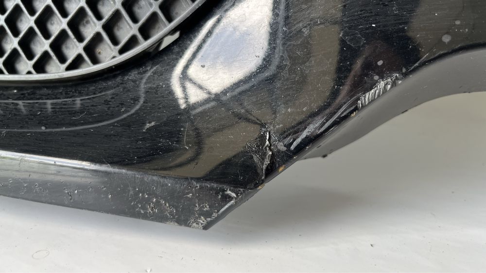 2 броя десен ъгъл за предна броня Audi Q3 (2011-2014)