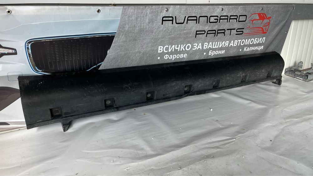 Десен праг Suzuki SX4 (2006-2013)