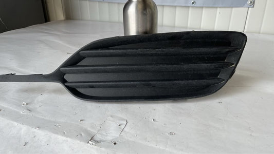 Десен панел за предна броня Opel Zafira 2005-2014