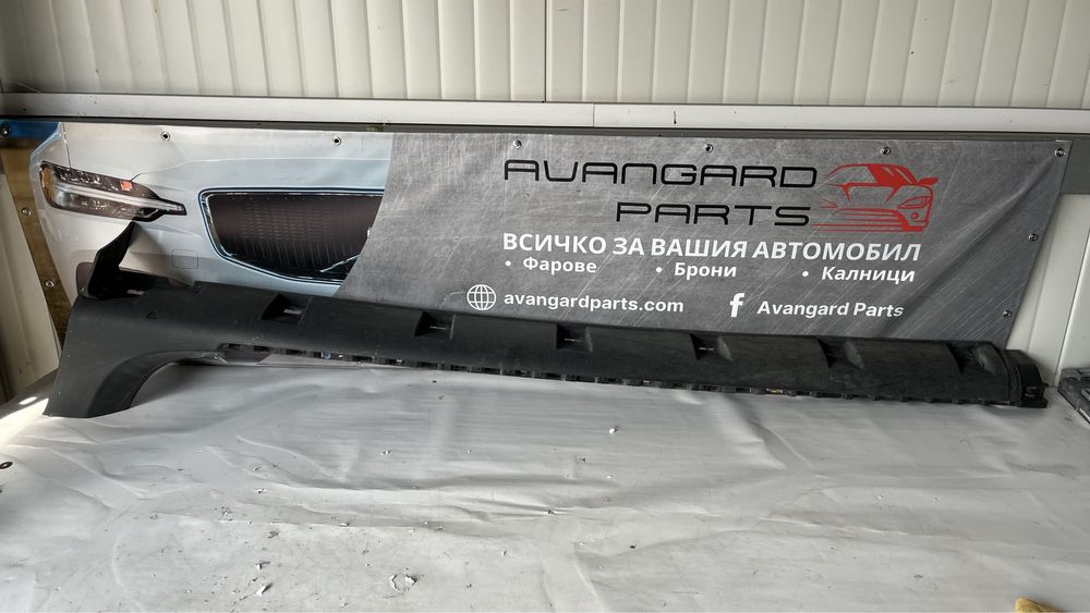 Ляв праг Dacia Duster