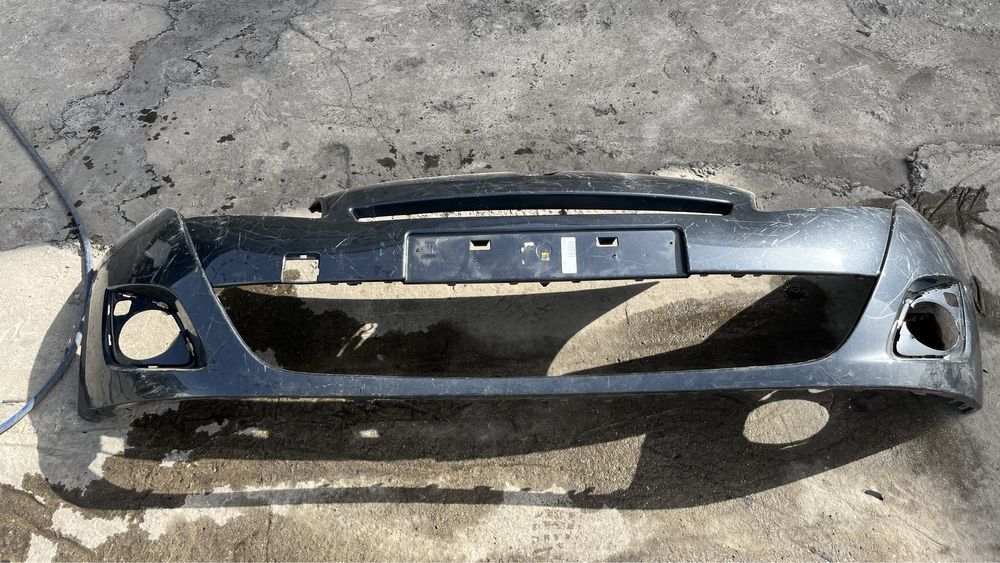 Предна броня Renault Grand Scenic 2009-2015