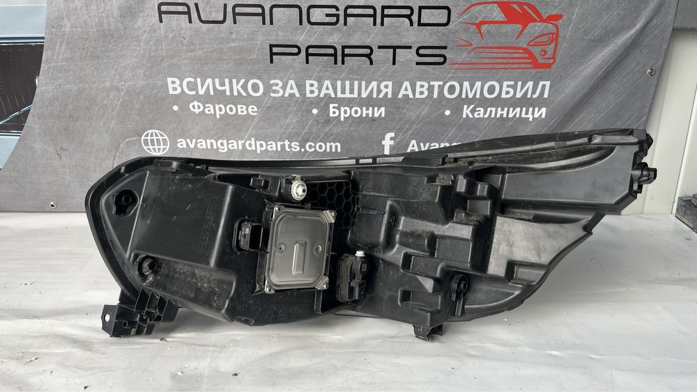 Десен фар Nissan Primastar/NV 300 2021-