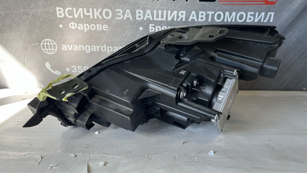 Десен фар Mazda 3 2019-