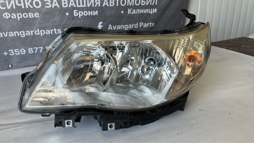 2 броя ляв фар Subaru Forester