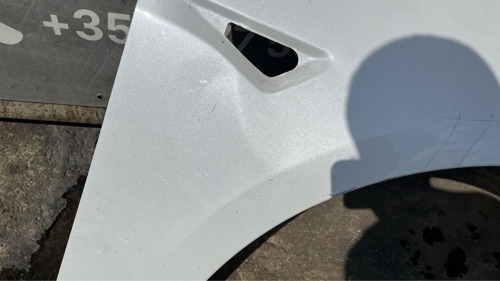 Десен калник Tesla 3 2018- и Tesla 3 2024 Facelift