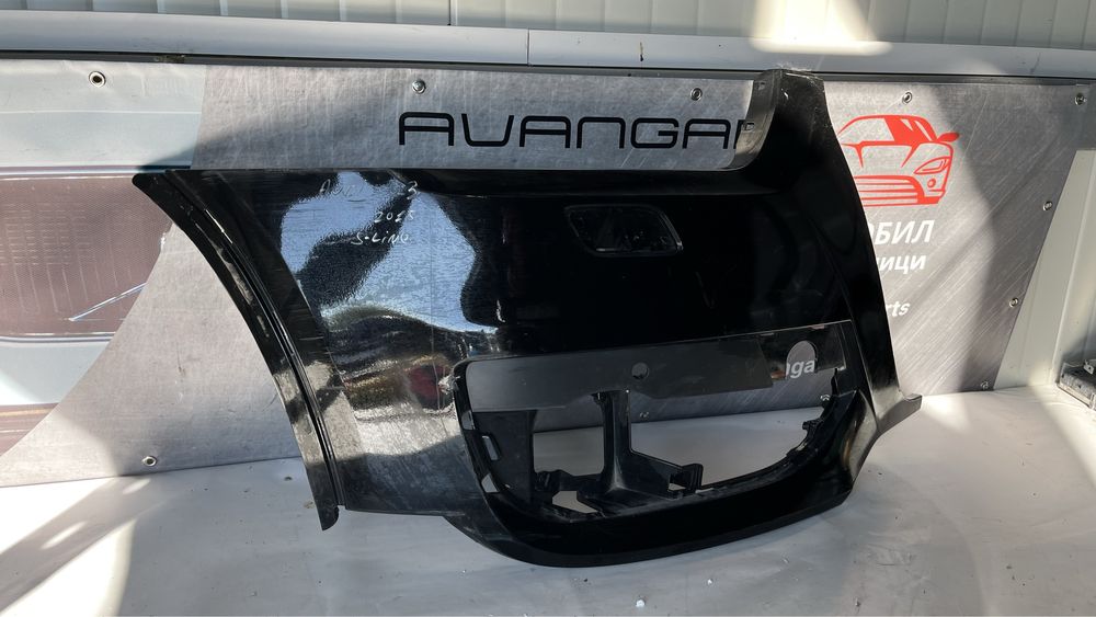 2 броя десен ъгъл за предна броня Audi Q3 (2011-2014)