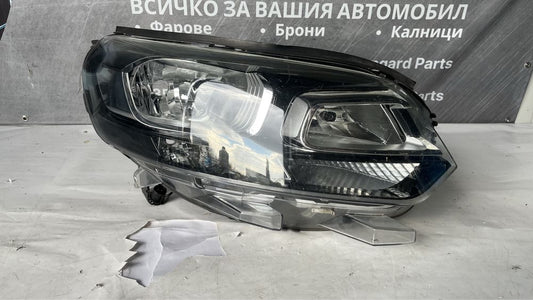 2 броя десен фар Peugeot Expert,Citroen Jumpy