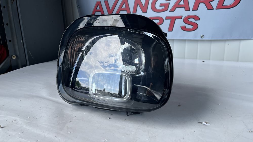 Ляв и десен фар Citroen C3 Air Cross 2018-