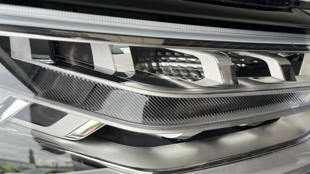 Десен фар Audi A1 (2016-2018)