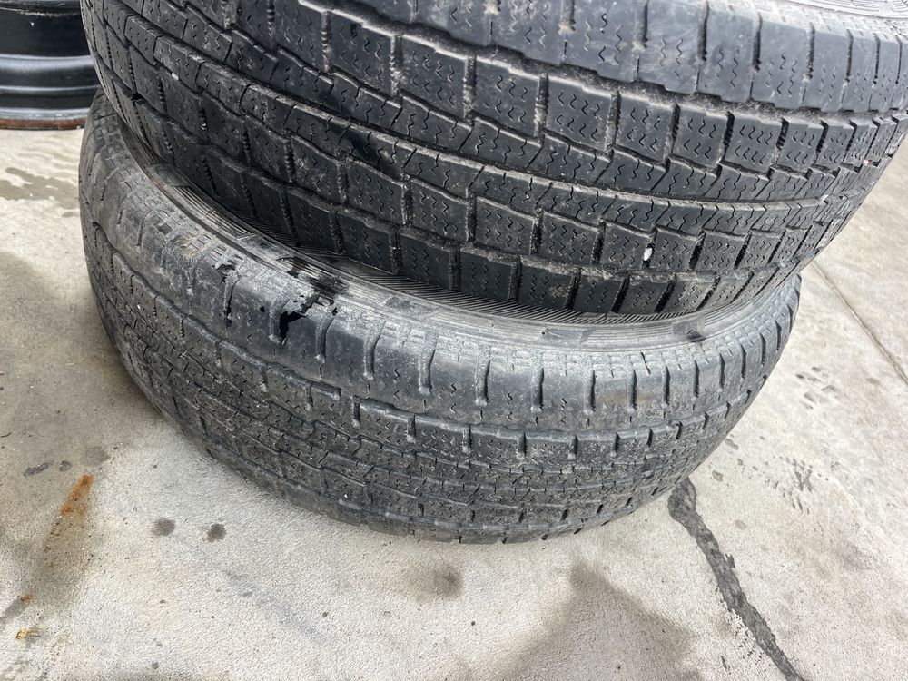 Гуми 195 70 15C Hankook
