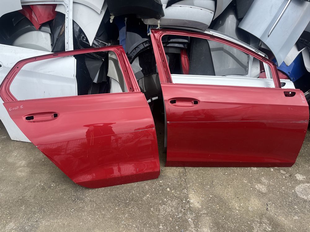 Задна дясна, 2 броя предна дясна и предна лява врата Volkswagen Golf 8 2019-