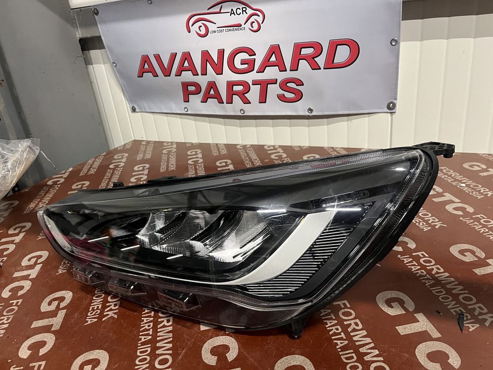 Фар Ford Focus MK4 Full Led