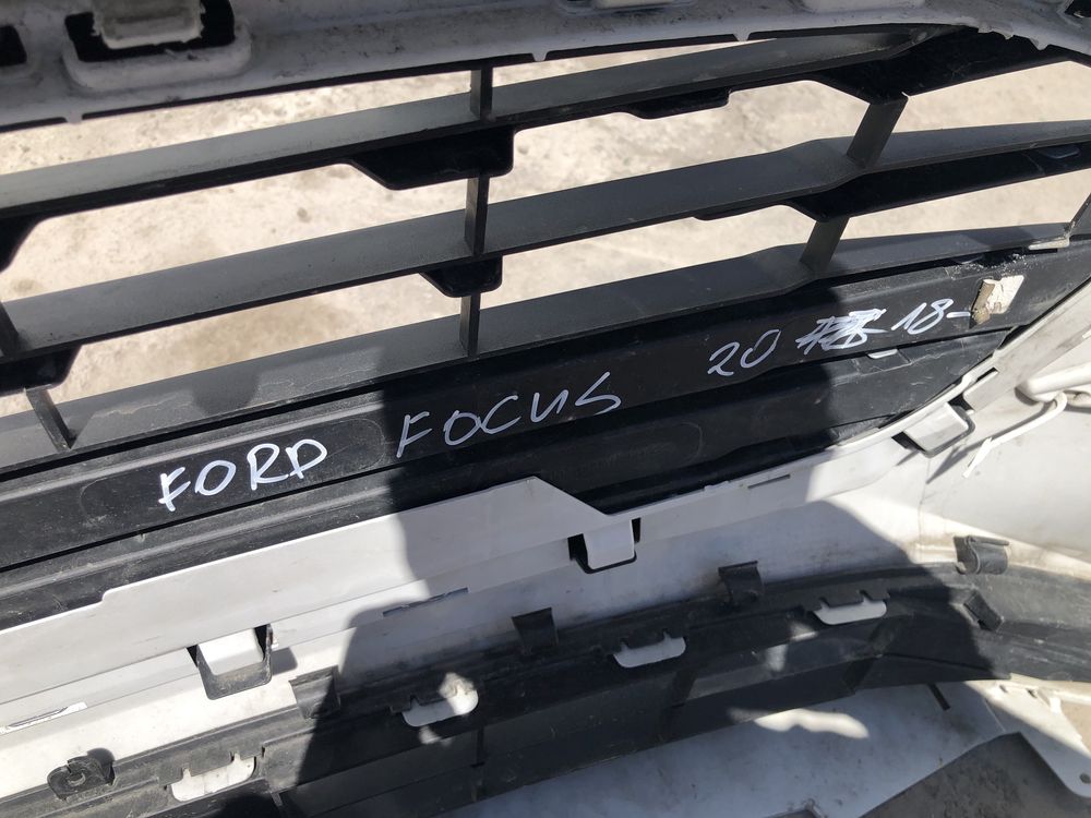 Предна броня Ford Focus 2015-