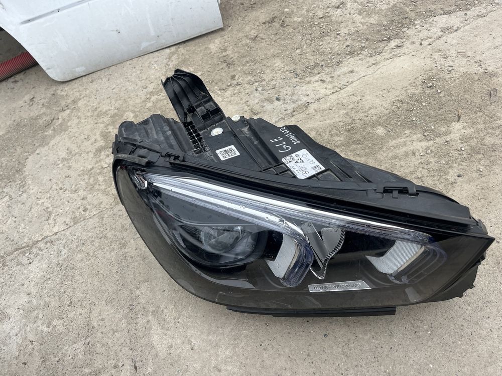 Ляв и десен фар Mercedes GLE W167 2019-
