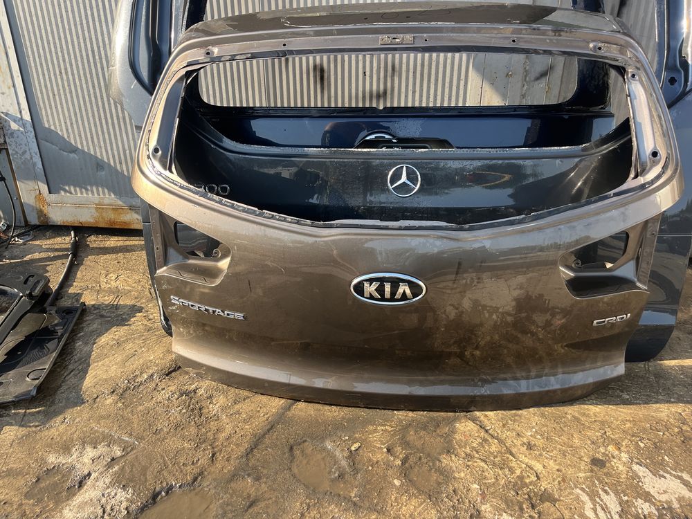 Капак,багажник Kia Sportage