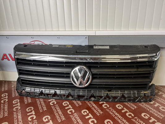 Решетка Volkswagen Crafter 2017-