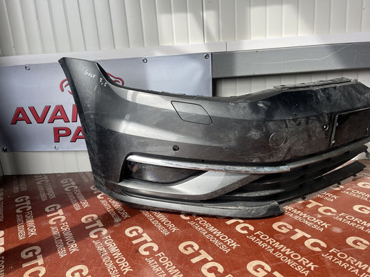 Халоген/лайсна Volkswagen Golf 7