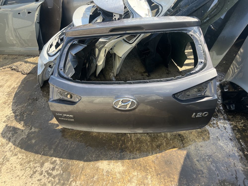 Капак,багажник,врата Hyundai i20 2017г 2бр