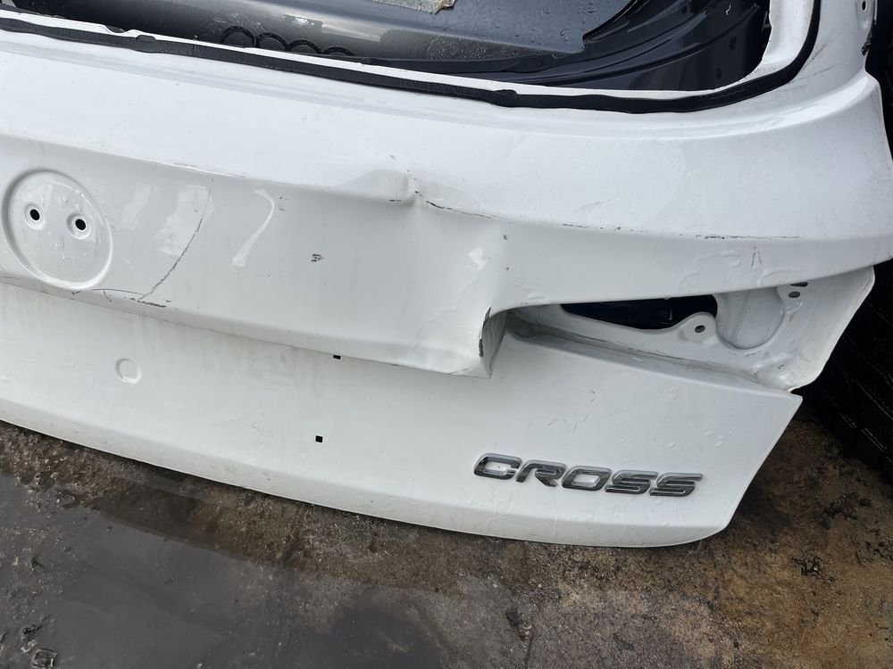 Капак,багажник Fiat Tipo Cross 2бр