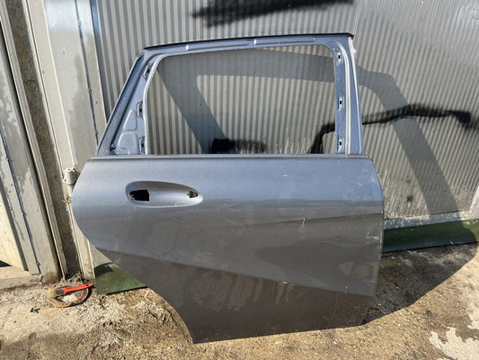 Врата Mercedes B class W246