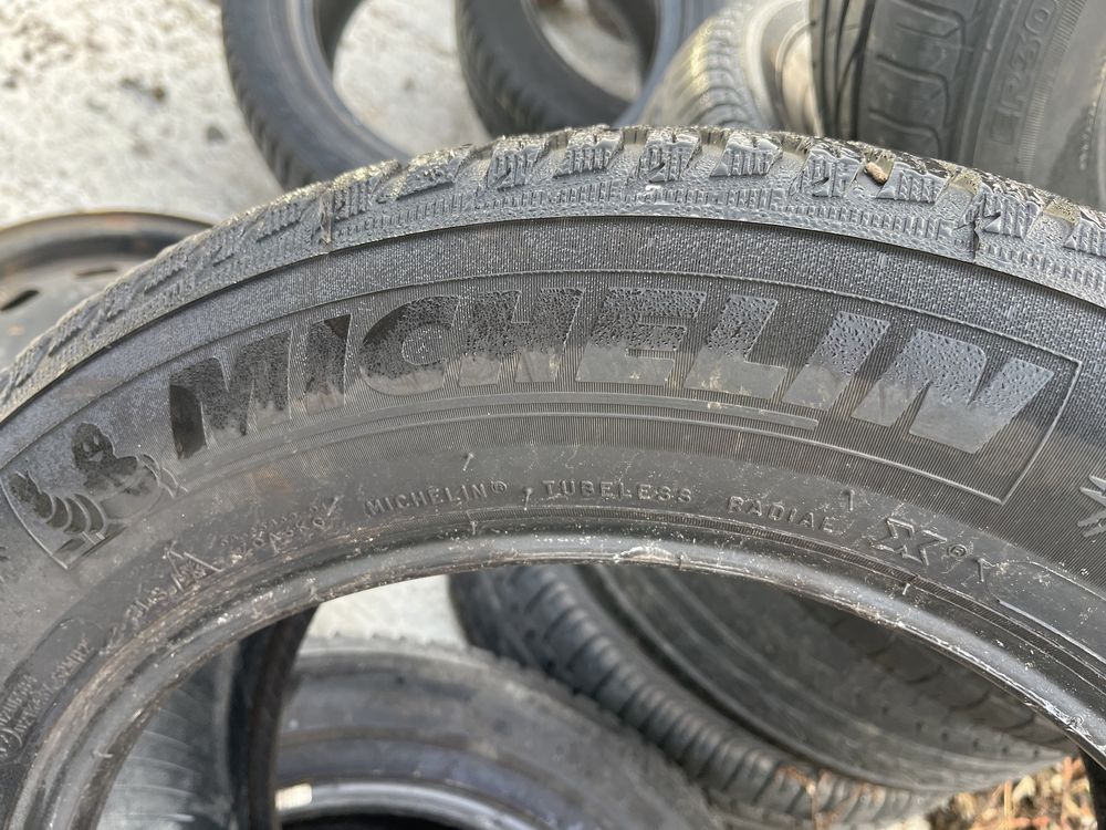 195/60/16 Mishelin