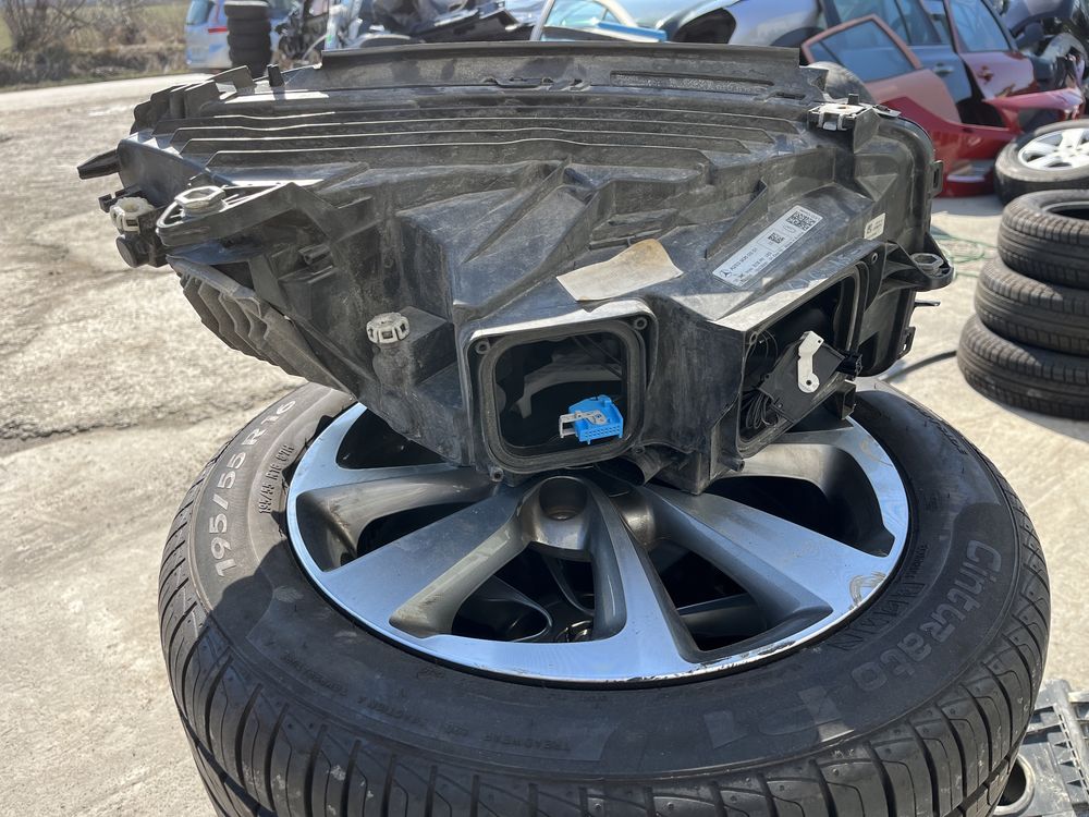 Ляв и 2 броя десен фар Mercedes GLC W253 2015-