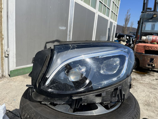 Ляв и 2 броя десен фар Mercedes GLC W253 2015-