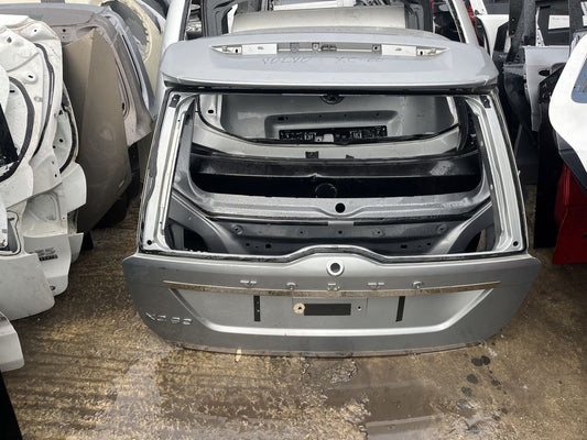 Капак,багажник Volvo XC60