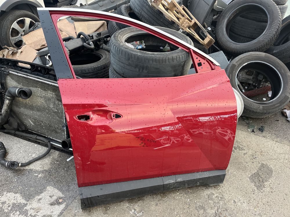 Врата Hyundai Tucson 2021г