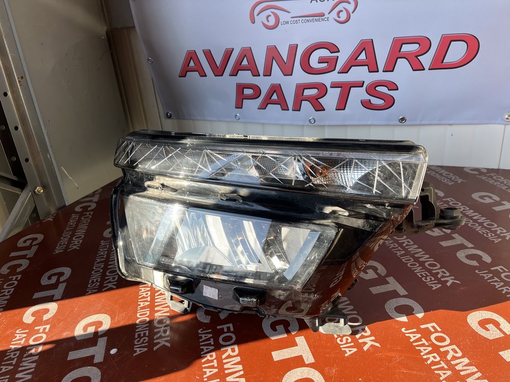 Фар Skoda Kamiq Full Led 2бр LED