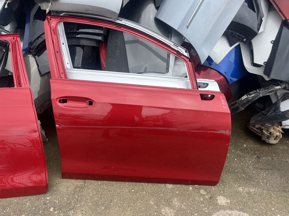 Задна дясна, 2 броя предна дясна и предна лява врата Volkswagen Golf 8 2019-