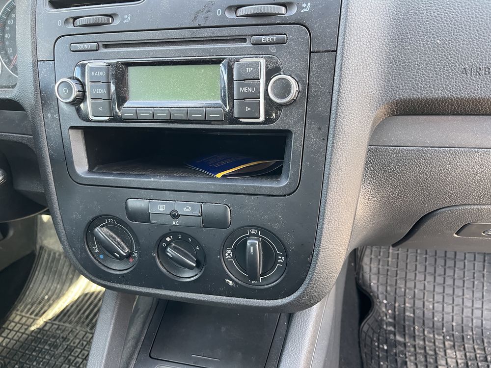 VW Golf 5 комби 1,9TDI 105 к.с BLS