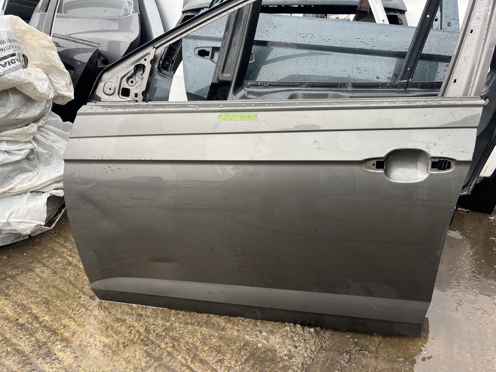 Предна лява и дясна врата Volkswagen Polo 2G 2023г