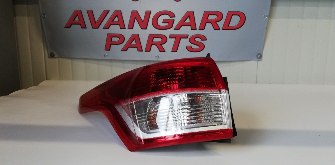 Ляв стоп Ford Kuga 2 2013-