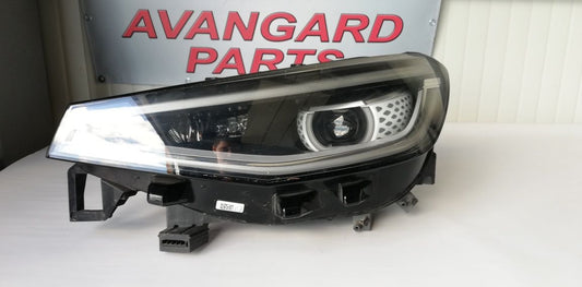 2 броя ляв фар VW ID4 2020-