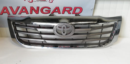 Предна решетка Toyota Hilux 2011-2016