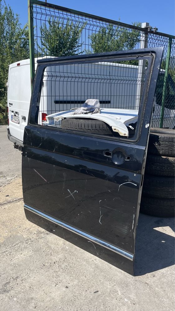 2 броя предна дясна и 1 брой задна дясна врата VW T5 Multivan