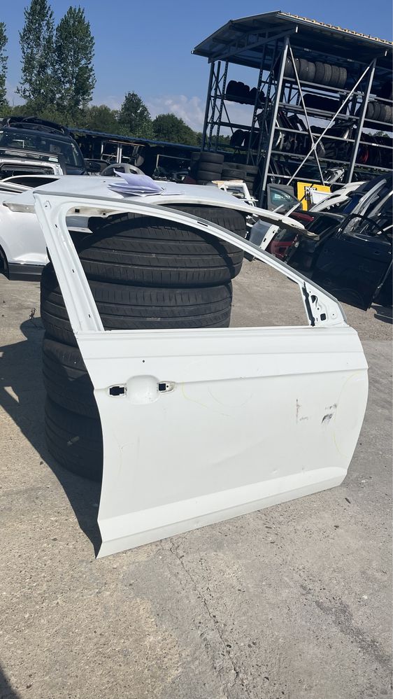 Предна лява и дясна врата Volkswagen Polo 2G 2023г
