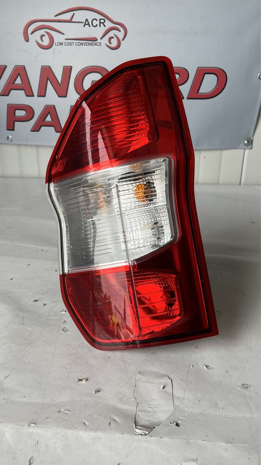 Десен стоп Ford Transit Courier 2018