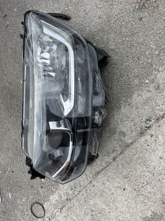 Фар Toyota Proace