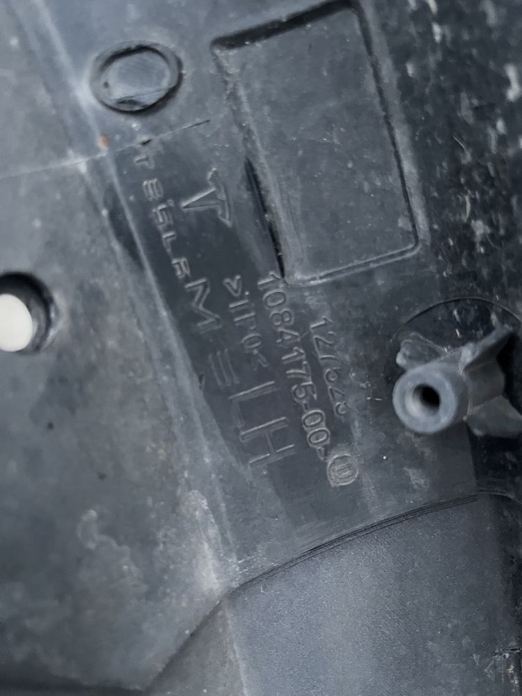 Броня Tesla Model 3 2бр
